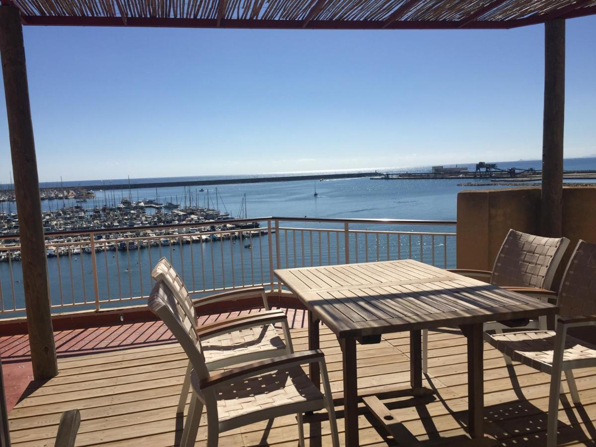 Marina Breeze Torrevieja Exterior foto
