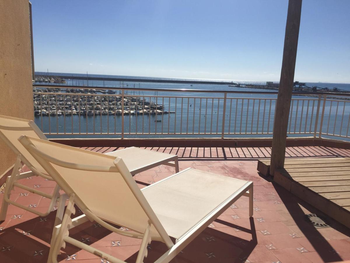 Marina Breeze Torrevieja Exterior foto